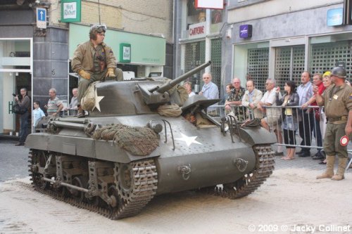 A Tiny Widdle Tank of World War II — The M22 LocustOne of the major challenges of airborne war