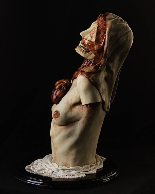 ex0skeletal-undead:Memorare sculpture by Emil MelmothThis artist on Instagram