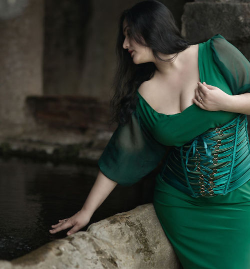 Tuscany: San Gimignano and Bagno Vignoni Foto and the dress: Ilya Fedorov Model: Natalia Fedorova