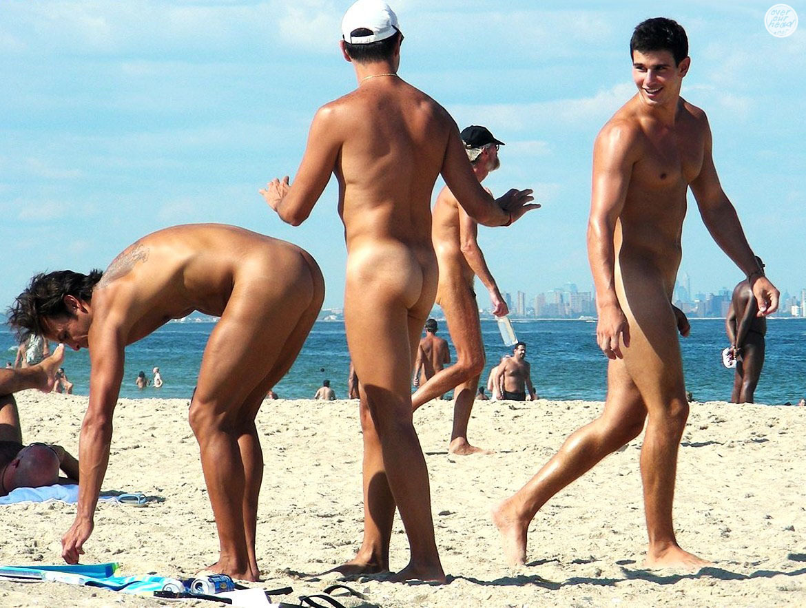 nudistextremist:  Encounter