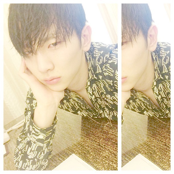fydivakey:  130911 Key instagram update bumkeyk: black BLACK 