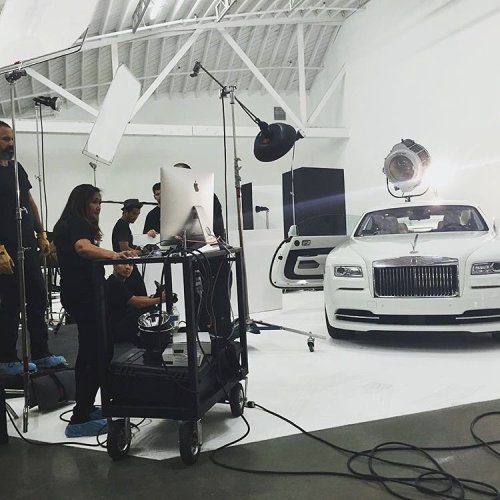 Behind the scenes in Softbox regram @continuousline #watchmewhip (at Smashbox Studios)