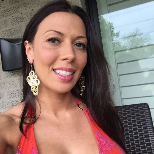 rachelstarrxxx: Smile because today is awesome! #grateful #happy #StarrNation #pornstar #sexy #smile