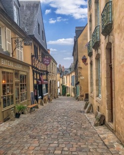 Breathtakingdestinations:  Le Mans - France (By Earthpeek) Https://Www.instagram.com/Earthpeek/