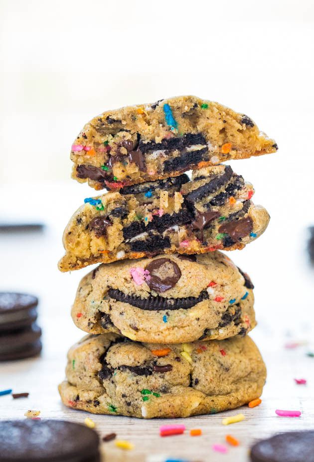 blondesquats:  sweetoothgirl:  Funfetti Oreo and Sprinkles Chocolate Chip Cookies