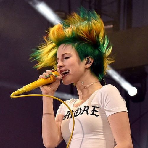 XXX color-head:Green and yellow hair! photo