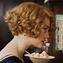 kvlord:Hey, Mr. Scamander, you prefer pie or strudel?