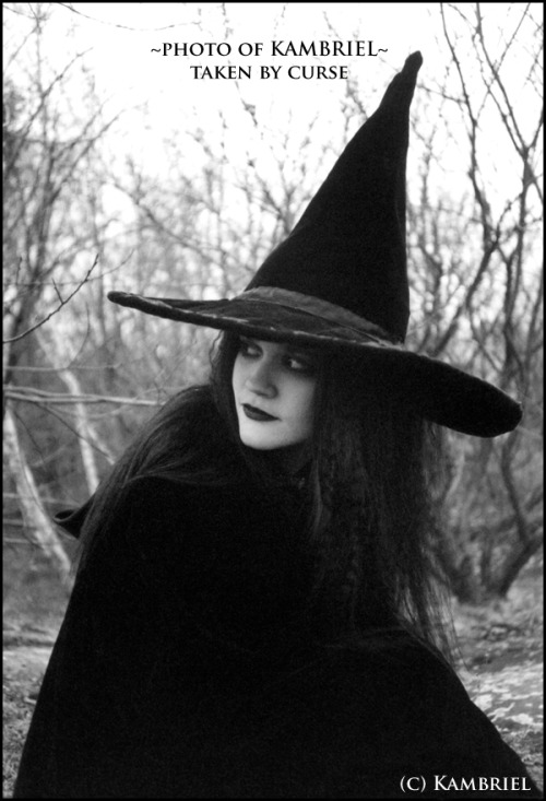 kambriel:You can take the girl out of Salem, but you can’t take Salem out of the girl…  ~Happy Hallo