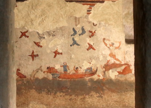 tintinnabulums:Wall-painting: seascape with fishermen, hunter, dolphin and birds. From the Tomb of H