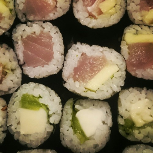 idreamofsushi: tefgraph: idreamofsushi it’s Saturday !!!! Wow!