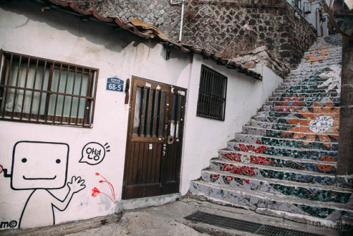 elaeye: Ihwa Mural Village, Seoul | Sketch &amp; Run