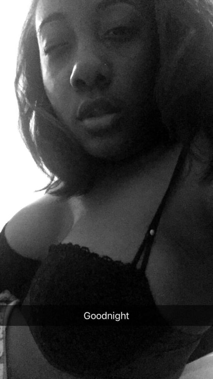 almightykingdre:  taint3edcakes:  Here’s my 2k15 selfies  I’ve cut my hair like three times this year and it kept growing back. Here’s to another fucking year of good hair !  😍😍😍🍫💦👅