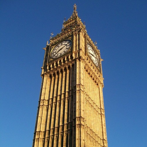 London and England is now on the first place of my 2015 must visit list and my Big Ben picture from 2009 will remind me of it. (at Big Ben)