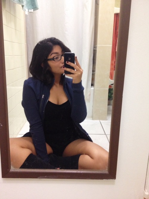 cuntliflower:  Is me again hi