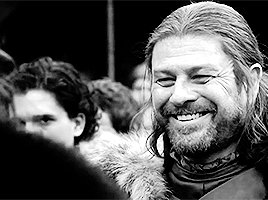 origies:  With Rickon’s death, Roberts Curse is complete. He touched 4 people as way of greeti