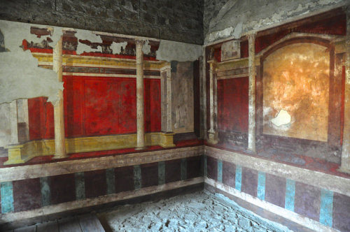 myhistoryblog: Ancient frescoes in the House of Emperor Augustus on Palantine Hill. Rome. by elsa11 