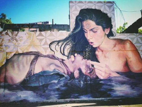 i-sell-my-dreams:  Murales creados por diversos porn pictures