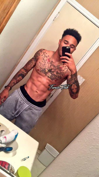 officialdevenken:  Good morning 😍😘❤️❤️😘💦💦😘❤️❤️🤘🏽