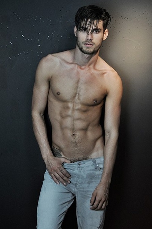 takemetobedandlosemeforever: Danilo Fonseca