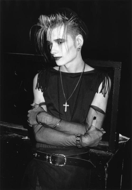 postpunkygirl:   John Koviak at L.A.’s premier goth club Helter Skelter in 1989 by  Fred H. Berger  