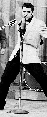 in-love-with-old-hollywood:  Elvis Presley performs the song ‘Hound Dog’ on The Milton Berle Show, June 5 1956. 