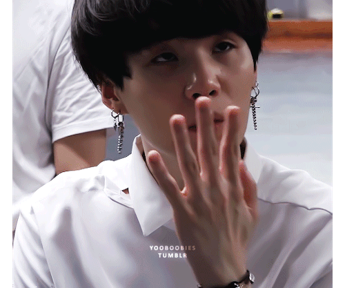 Delicate And Dainty{cr. 0613data}