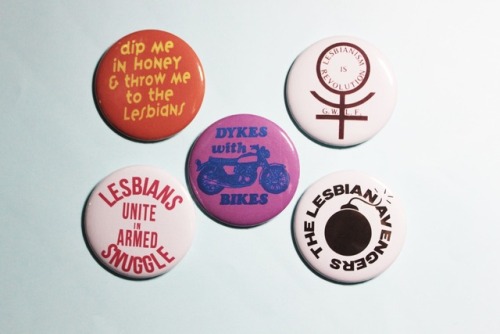 diabeticlesbian:Fave vintage &amp; remake lesbian badges