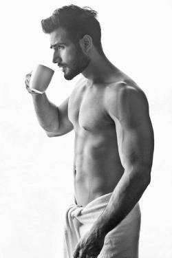 shcdean:  For all the female followers (or gay men, or those with a general appreciation of a good looking fella drinking a cup of coffee ((or tea)) in nothing but a towel)  Lol thanks Dean