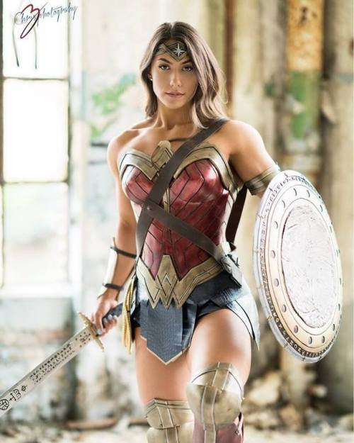 Sex kane52630:  Wonder Woman cosplay by  Brigitte pictures