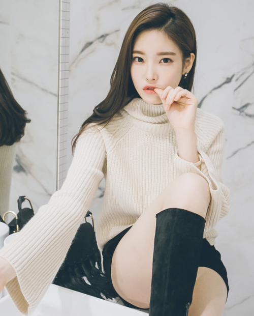 Skort: 36,000 ₩