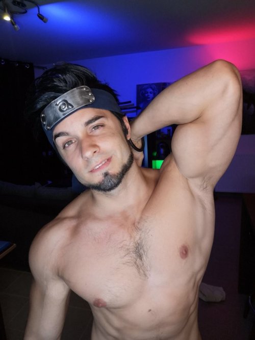 https://64.media.tumblr.com/8da4544aaba26ef0bc3b3c1dc4dd98ff/dfda01fb4a3f0338-41/s500x750/d765e80ecc46b92d816735e1389d2db28aacecf2.jpg