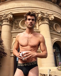 noodelsandmodelstuff:Jon Kortajarena