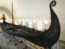 danishheathen:  edensgardener:   danishheathen: The Oseberg ship, at the Viking Ship Museum, Oslo, Norway.  Aww, she’s pretty! The Draken looks just like her, they did an awesome job.  She’s under winter cover, but here’s the Draken for comparison.