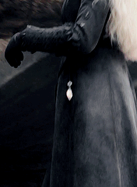 Princess Rhaenyra’s Dragon Scale Riding Jacket In Episodes 1-3