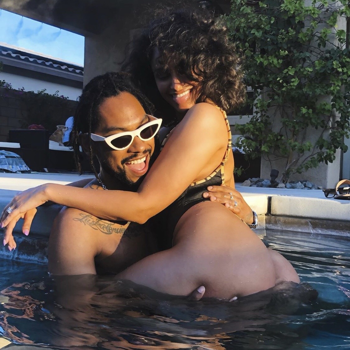 maybe-itdoesntmatterr:  Me &amp; my future boo😛