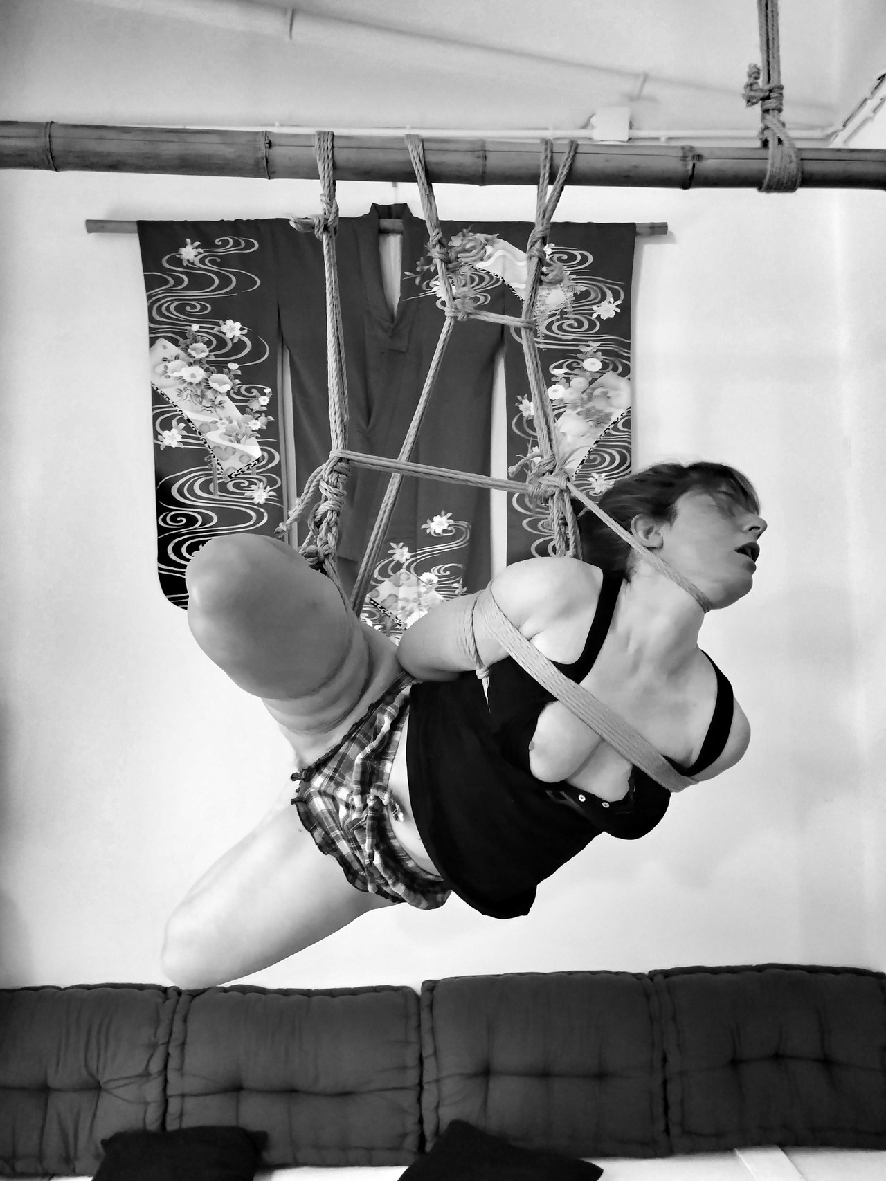 l-attachieur: Modèle: La Petite Orange Rigger et photo: L’Attachieur 