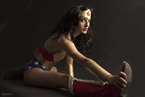 HOTTEST COSPLAY GIRLS