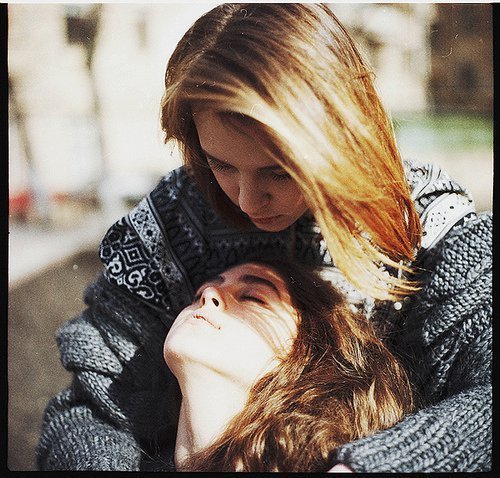 we-are-a-mess-and-we-love-it:   ♀ +  ♀ =  ❤ 