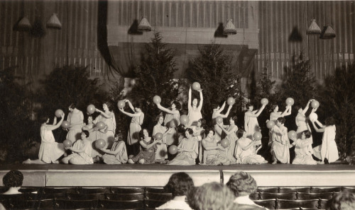 Performance⁣1923-1926⁣⁣Source: Cornell University Library⁣⁣