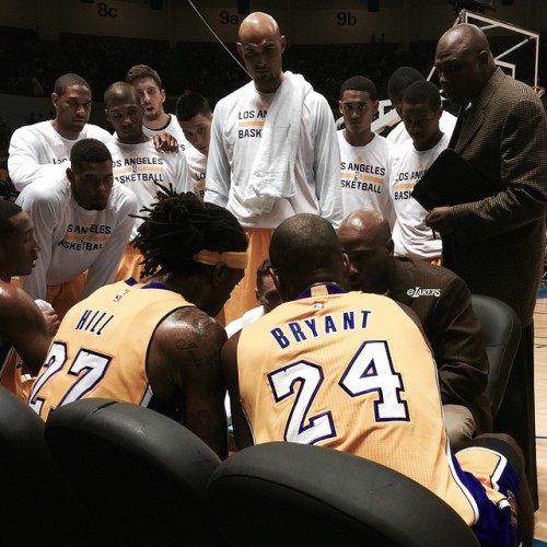 lakers:
“ Inside the huddle. #GoLakers (at Valley View Casino)
”
We back.