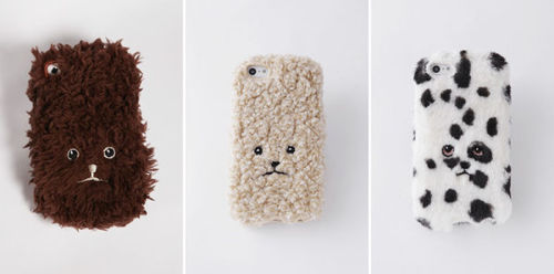 Turn your iphone into an adorable poodle toy with one of these furry phone covers, from Japanese ret