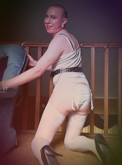 sissyvanessacd-deactivated20220:Nothing screams virgin ass like a sissyboi wearing all white. Would any strong men out there like to choke me, slap me and devour my tight ass?