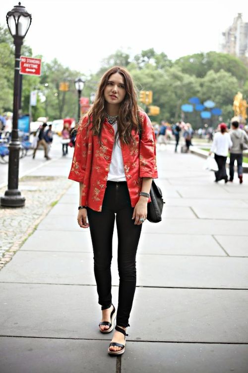 the-streetstyle:  Sweet Coralvia colormenana