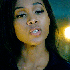 hotmodelscoldbottles:  This Woman is so confident Smart & Sexy, she giving Kerry Washington a Run for her Money…!!! She steals every scene she’s in….Proof Positive…True Star Power…!!!!
