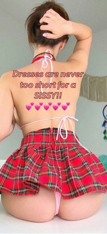 sissymaidmichelle: iwanttobeasissywhore: most of mine are very short if you can’t see my cage,