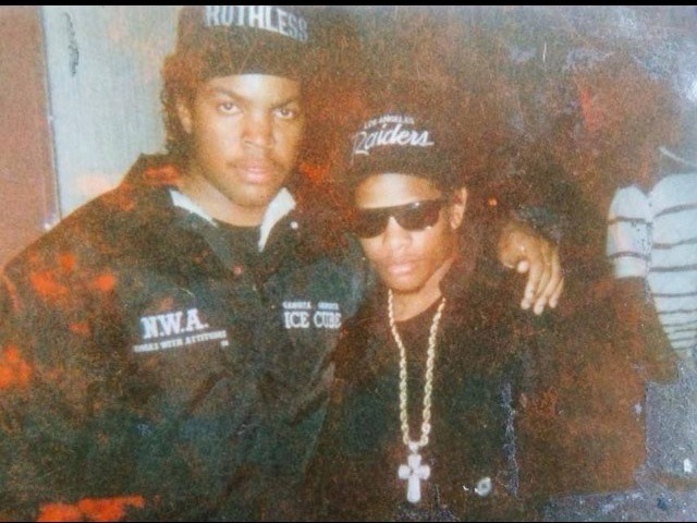 eazy-taughtme:  Ice Cube and Eazy-e  