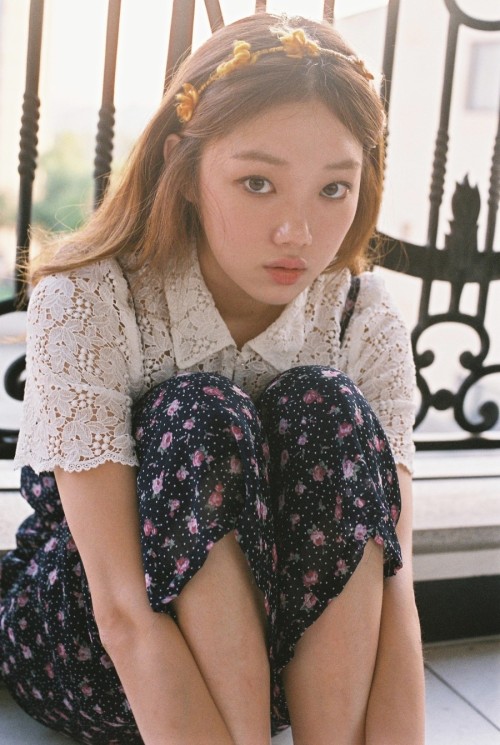 lovelysungkyung: Lee Sungkyung photographed by Shin Hyerim (2013)