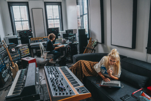 Paloma Faith in the studio with Patrick Wimberly in Brooklyn NY. © Ryan Muir