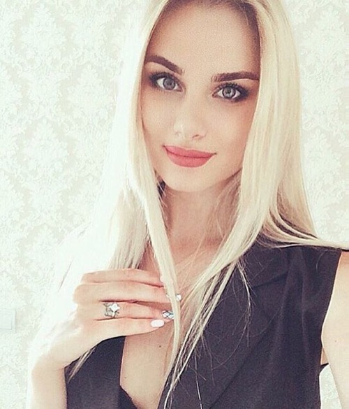 Russian girlfriend with a pleasant smile, from irvine. ID:266567 #russiangirlfriend &ndash;&