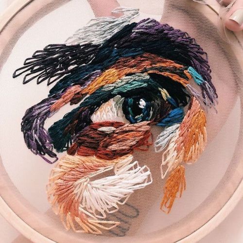 art-woonz:Embroidery Artist Katerina MarchenkoFor more: artwoonz.com/embroidery-artist-kater
